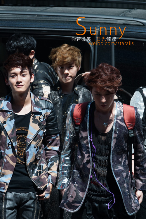 [12.05.30][PICS] EXO-M BTS - Magazine Photoshot 当代歌坛 Tumblr_m4ukel1gHr1qhmxnlo2_500