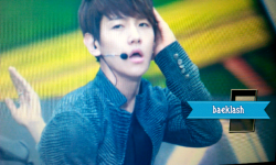 [PERF] Baek Hyun @ KBS Music Bank Tumblr_m5arehVpOL1qg9zoro2_250