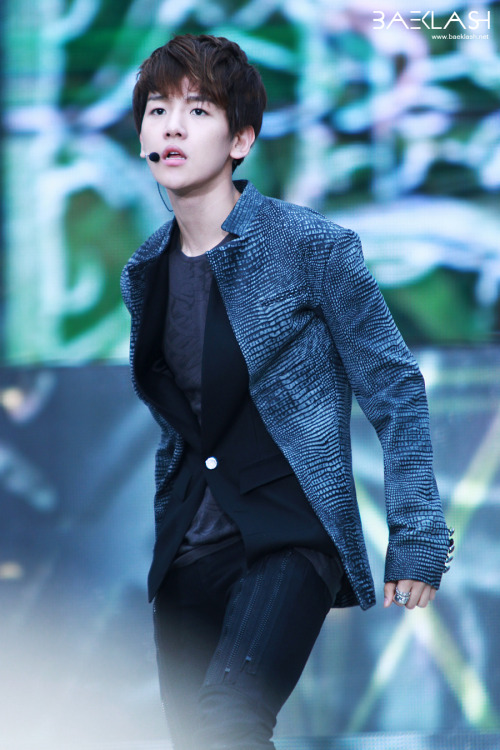 [PERF] Baek Hyun @ KBS Music Bank Tumblr_m5d3wj7PTZ1qg9zoro2_500