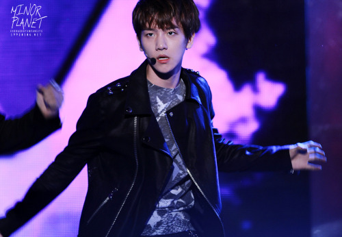 [PERF] Baek Hyun @ KBS Cheongju Happy Concert Tumblr_m5m15lK7Pk1r95zyao1_500