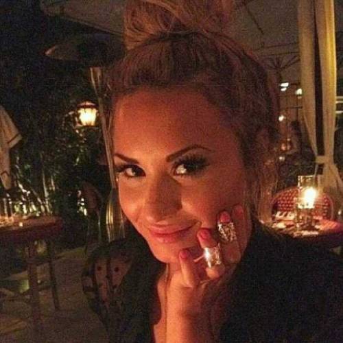 Demi Lovato. - Page 2 Tumblr_m5ns396ily1qc7bavo1_500