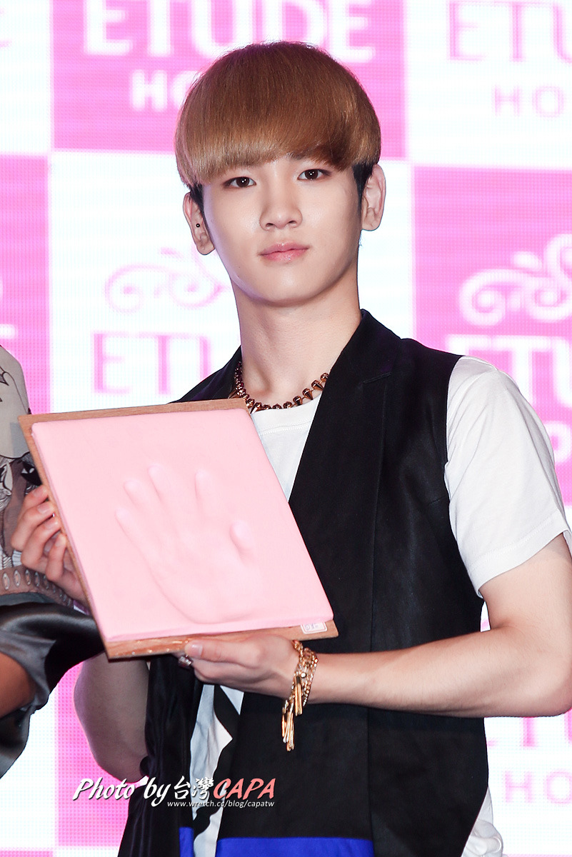 120616 Key @ Taiwan Etude Event Tumblr_m5qwqj0zyM1qdtvhxo5_1280