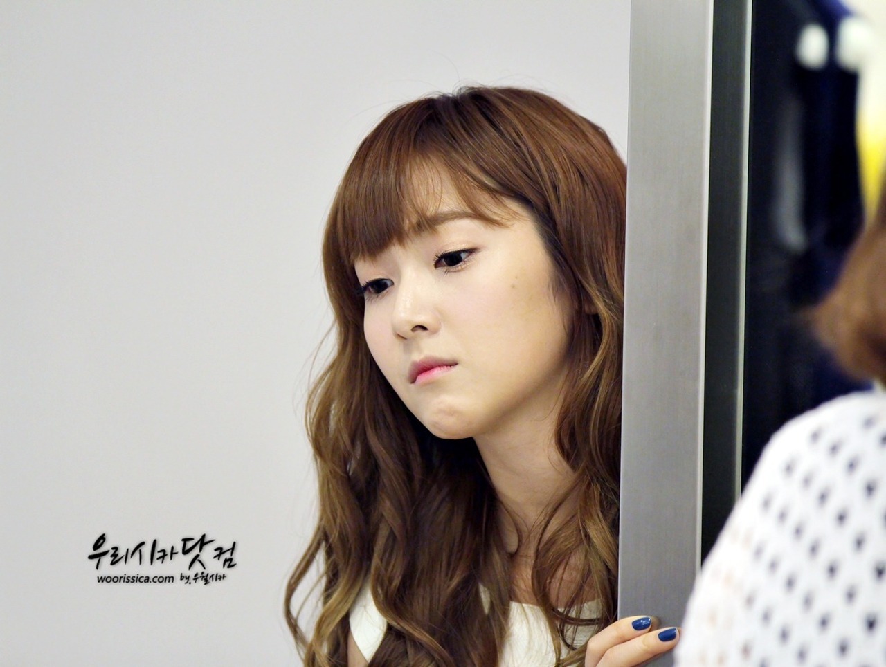 [PIC][15-06-2012]Jessica ghé thăm cửa hàng "COMING STEP" tại Gangnam vào trưa nay - Page 6 Tumblr_m5tpkqxjsM1qitdj1o2_1280