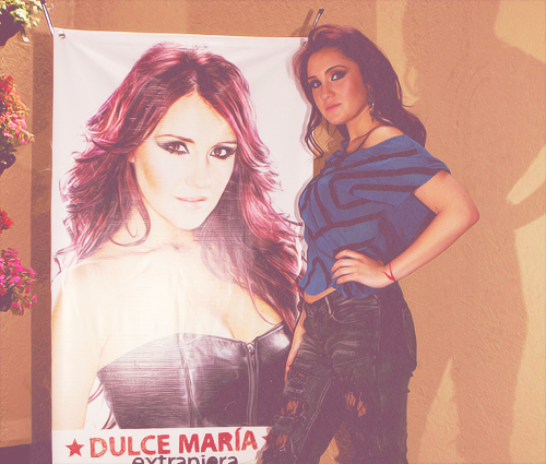 Dulce Maria (ex RBD) Tumblr_m5xvpozEE41rqfidro1_500