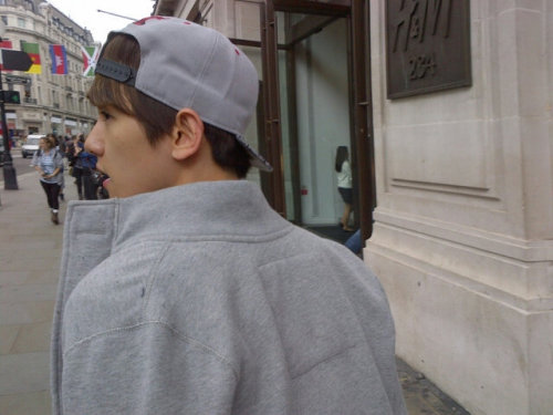 [OTHER] Baek Hyun in London Tumblr_m621peXp3s1rul8hbo1_500