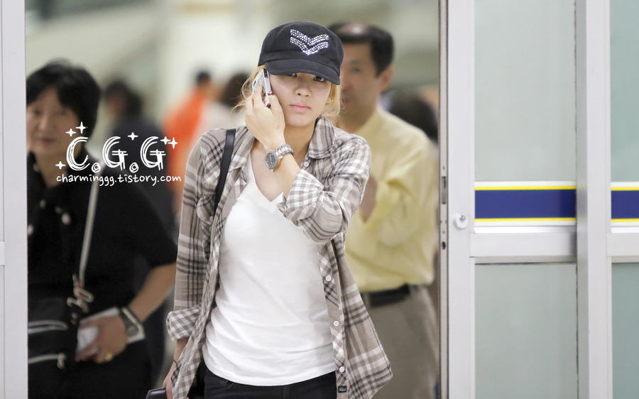 [SNSD][TỔNG HỢP] SNSD @airport Tumblr_m63xalYkA61ql6o15o1_1280