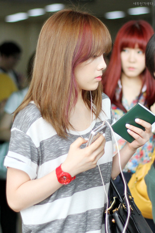 [23.06.12/EVENT]SNSD @ Gimpo Airport {Update} Tumblr_m64dfgYF3e1r4oun7o1_500