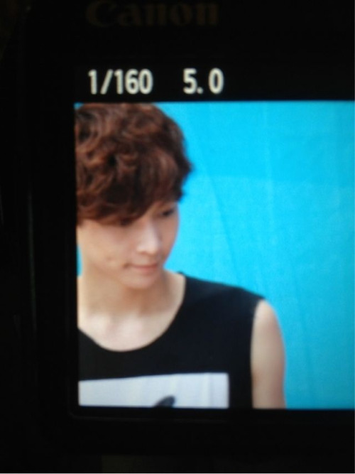 [FANTAKEN] Lay @ Quan Li Yi Fu Recording Tumblr_m6794uy0191rsu82co1_500