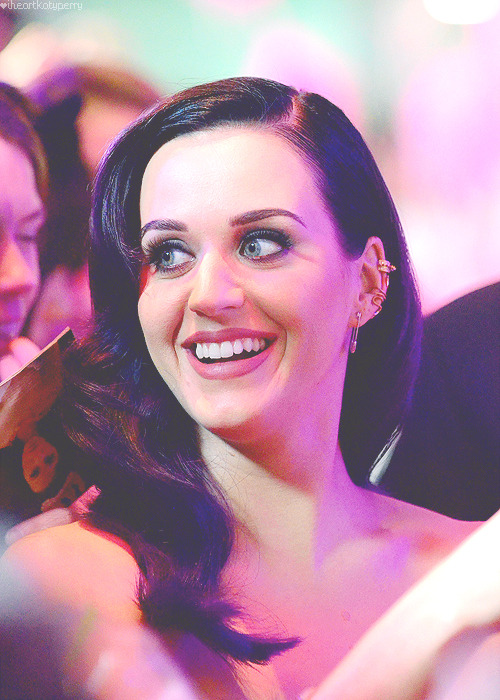 Katy Perry - Page 35 Tumblr_m6fslkYvgm1qzbagvo1_500