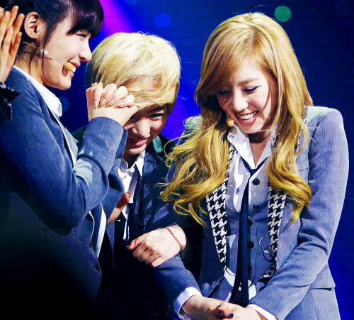 (Taeyeon+Tiffany+Sunny) El triangulo amoroso SunTaeNy Tumblr_m6o21ryxty1rshzguo1_500