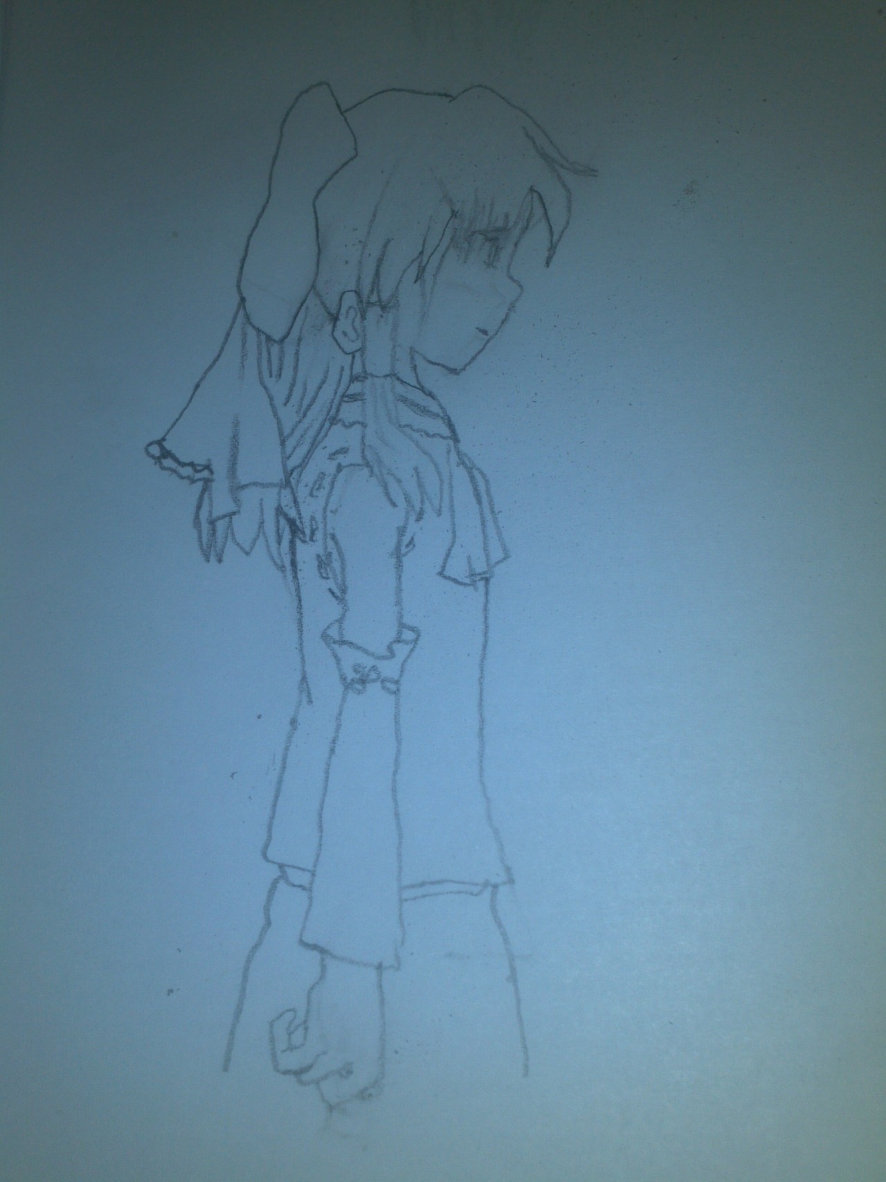 My pencil art so far (Miku and misc.) Tumblr_m72yqzl3B91rak4u0o1_1280