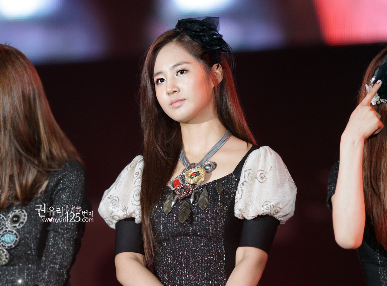 [PICS] Yuri @ Yeosu World Expo Pop Festival Tumblr_m73o0zVNSF1qbalato4_1280