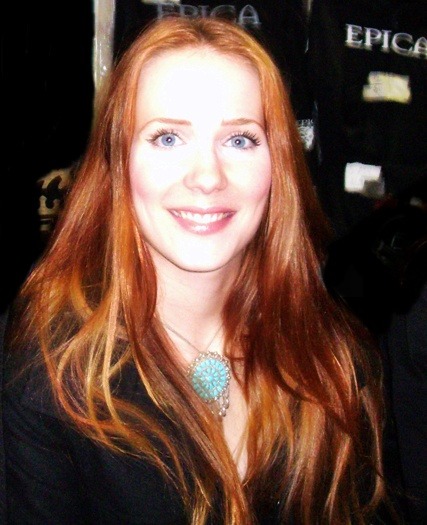 Fotos de Simone Simons - Página 9 Tumblr_m74gdnRWfx1qezupeo1_500