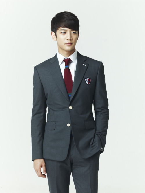 [صور] مينهو الترويجية لدراما TO THE BEAUTIFUL YOU ..!!  Tumblr_m7ctocIV2l1qaxukqo1_500