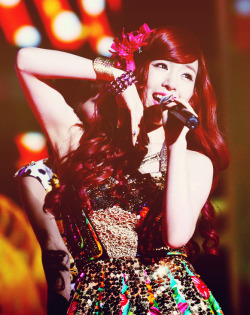 [FANYISM] [VER 7] Eye Smile(¯`'•.¸ Hoàng Mĩ Anh ¸.•'´¯) ♫ ♪ ♥ Tiffany Hwang ♫ ♪ ♥ Ngơ House - Page 28 Tumblr_m7i12eaN0c1r2qx22o3_250