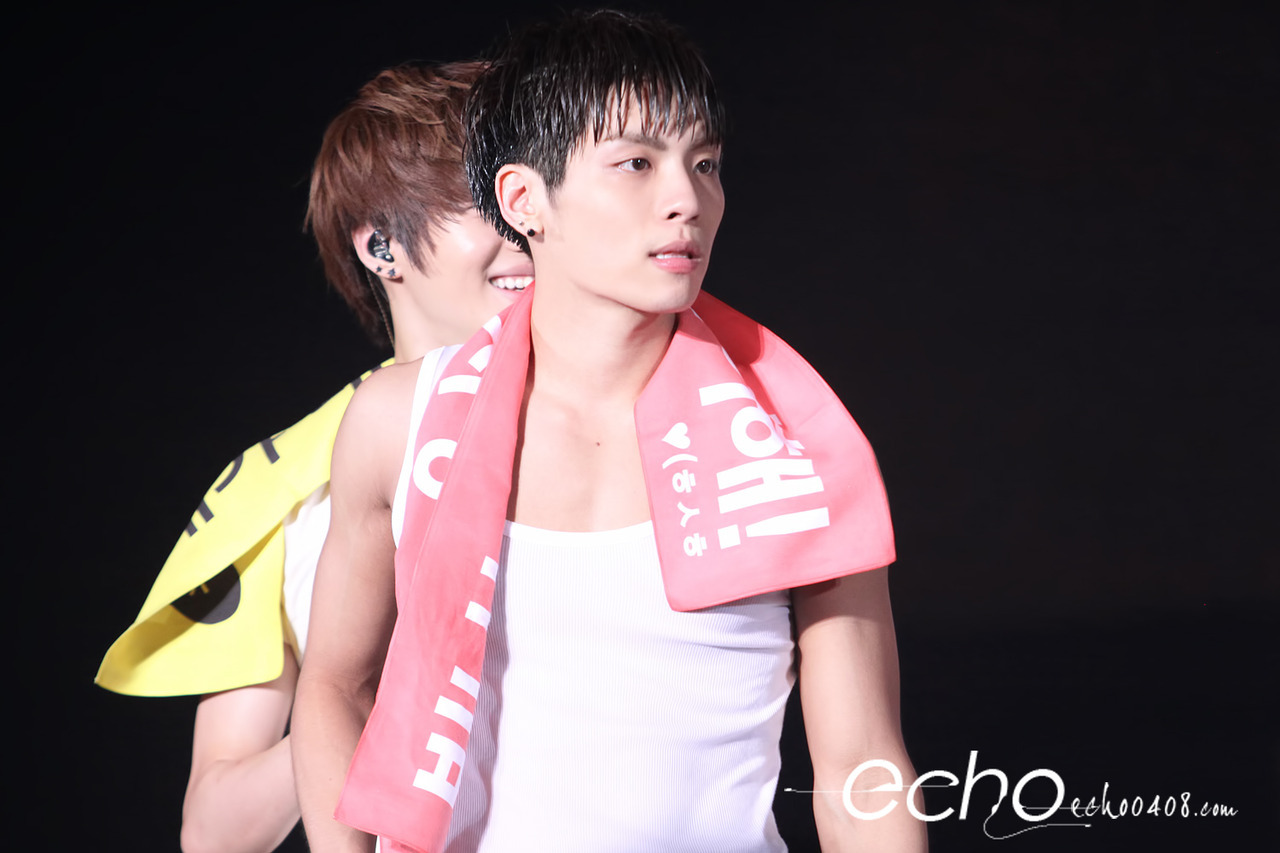 120721 Jonghyun @ SWC II en Seul Tumblr_m7itr61jtW1qdtvhxo2_1280