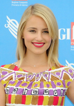 Loser: Quinn Fabray/Dianna Agron - Página 6 Tumblr_m7khiqid811r6nrbwo2_250