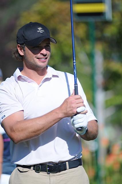  Fotos - Imagenes Nuevas Tom welling - Página 2 Tumblr_m7lxdivXjQ1r1oimdo6_r3_500