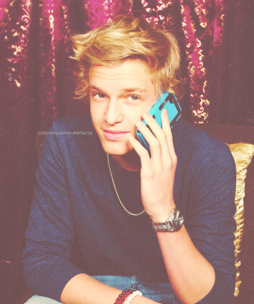 Cody Simpson.[2] - Page 30 Tumblr_m7ytckSQyB1rradb7o2_500