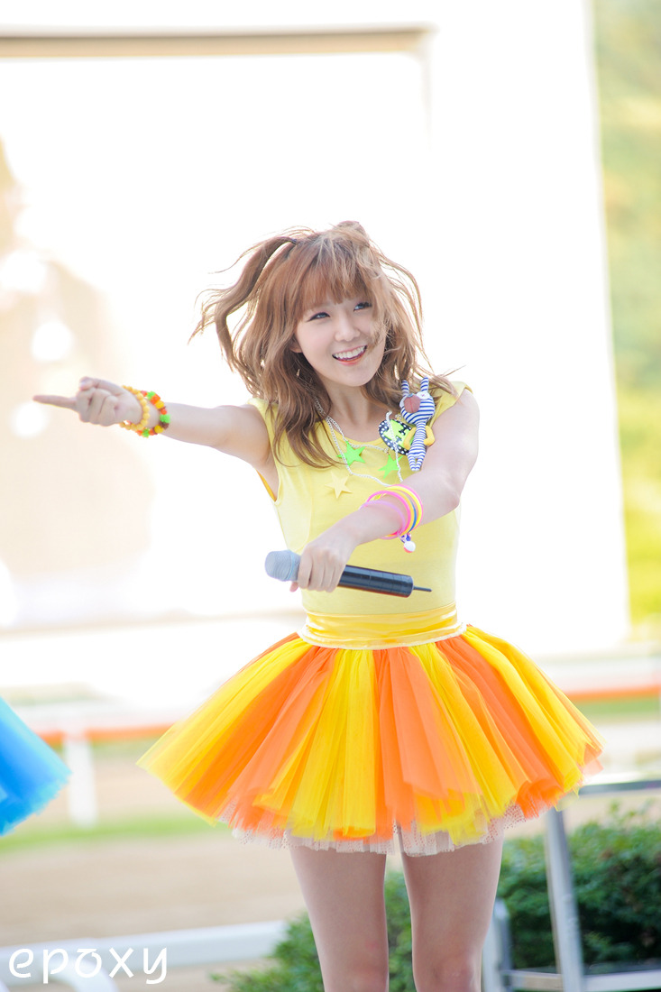 { 120730 / fantaken } Rainbow Pixie @ 2012 Hot Summer Dream Festival Tumblr_m80wdxA8xk1r9sfiao6_1280