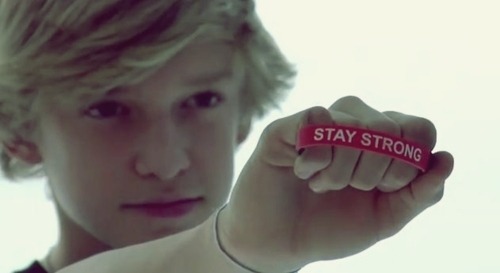 Cody Simpson.[2] - Page 20 Tumblr_m81qh9peAD1rad5omo1_500