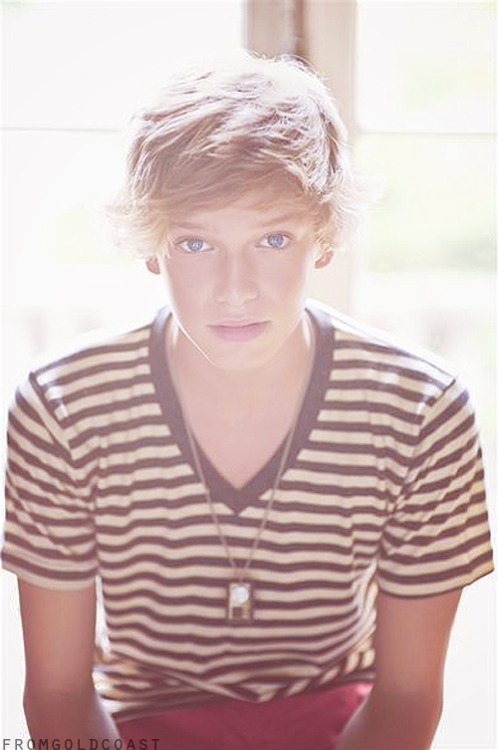 Cody Simpson.[2] - Page 7 Tumblr_m85eq0fDQ31qjw5cyo1_500