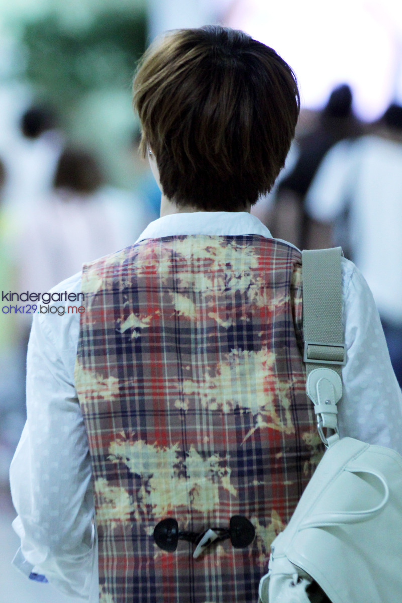 [03-08-12][Pics] SHINee ở sân bay Gimpo trên đường đến Nhật Bản 120803 Tumblr_m86kj0Ya2B1qdtvhxo5_1280