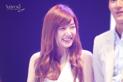 [FANYISM] [VER 4] Eye Smile(¯`'•.¸ Hoàng Mĩ Anh ¸.•'´¯) ♫ ♪ ♥ Tiffany Hwang ♫ ♪ ♥ Ngơ House Tumblr_m8bqokwwSD1qb1285o2_250