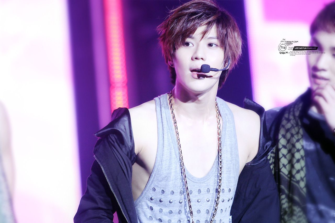 120808 Taemin @ Etude Pink Play Concert Tumblr_m8g2i2Wzzr1qdtvhxo7_r1_1280