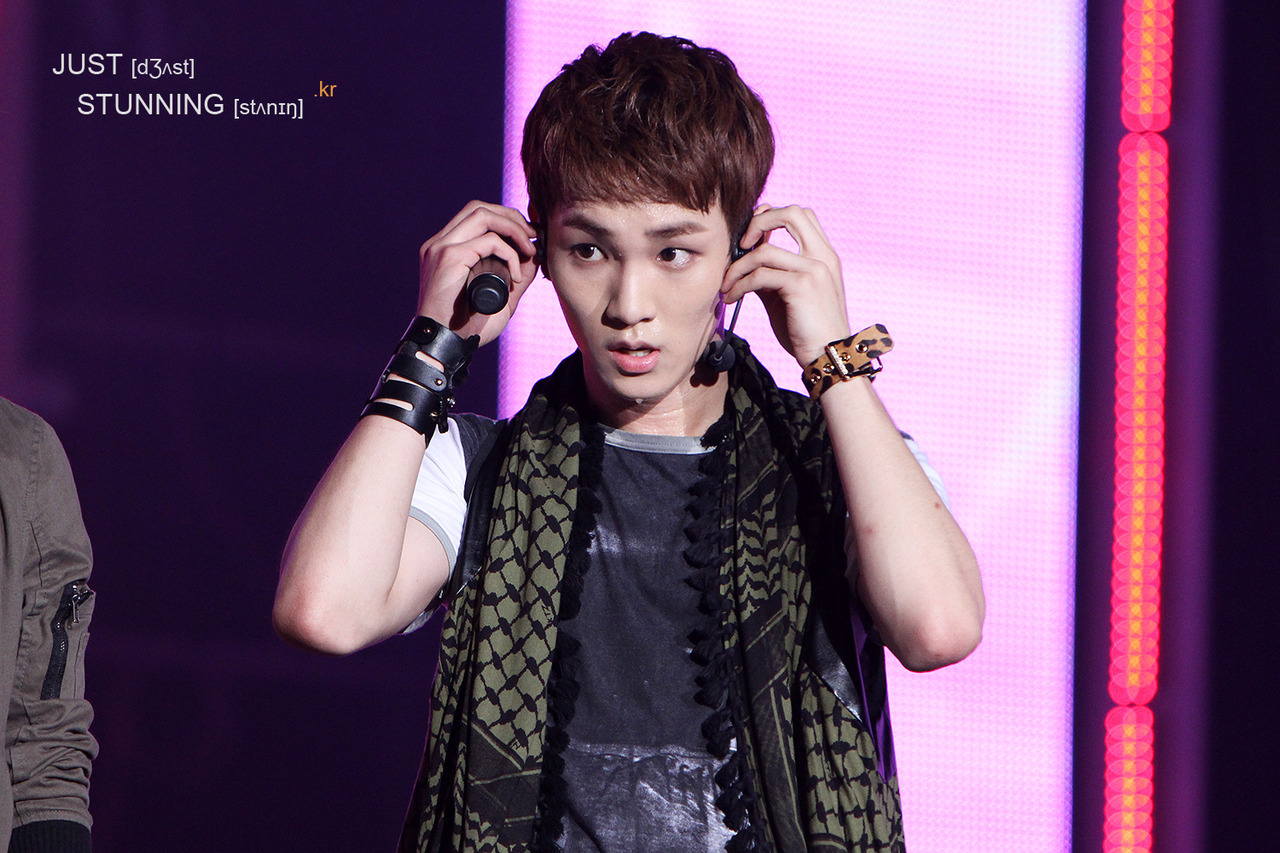 120808 Key @ Pink Play Concert 2012 Tumblr_m8hjunuWX71qdtvhxo8_1280