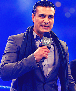 Alberto Del Rio Locker Room Tumblr_m8kkesG9YV1qzkr3vo5_250