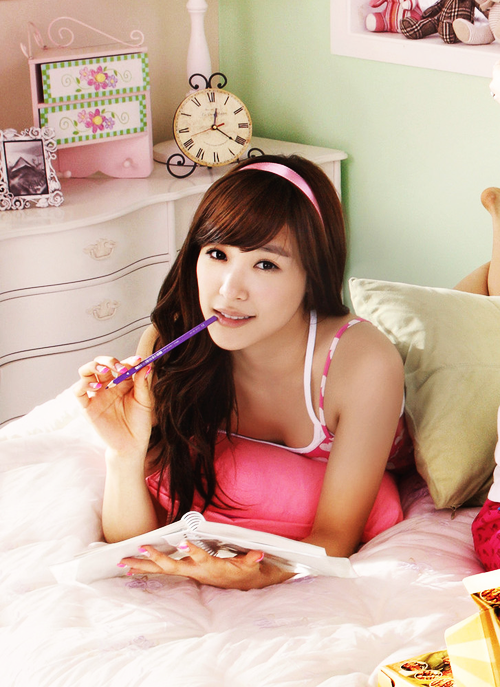 [FANYISM] [VER 5] Eye Smile(¯`'•.¸ Hoàng Mĩ Anh ¸.•'´¯) ♫ ♪ ♥ Tiffany Hwang ♫ ♪ ♥ Ngơ House - Page 16 Tumblr_m92q50vQMa1ror2ito1_500