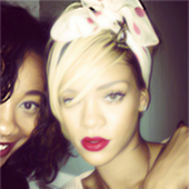 Rihanna Tumblr_m98fd1OlIT1rdwdsio1_250