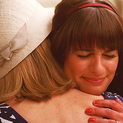 The Faberry Ship Tumblr_m9byy3OTl41r90y08o4_250