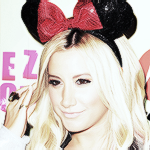 Ashley Tisdale  Tumblr_m9cdjo3lZP1rdwdsio3_r1_250