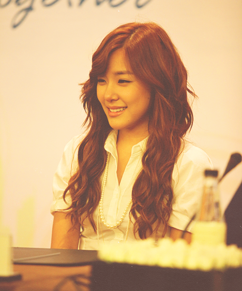 [FANYISM] [VER 5] Eye Smile(¯`'•.¸ Hoàng Mĩ Anh ¸.•'´¯) ♫ ♪ ♥ Tiffany Hwang ♫ ♪ ♥ Ngơ House - Page 29 Tumblr_m9dqmeTckD1rbn1hyo2_500