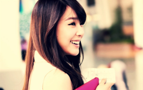 [FANYISM] [VER 5] Eye Smile(¯`'•.¸ Hoàng Mĩ Anh ¸.•'´¯) ♫ ♪ ♥ Tiffany Hwang ♫ ♪ ♥ Ngơ House - Page 30 Tumblr_m9efhdwqCw1r3t2gno1_500