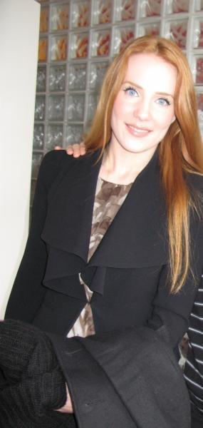 Fotos de Simone Simons - Página 11 Tumblr_m9mtaqqOrW1qdje7eo1_400