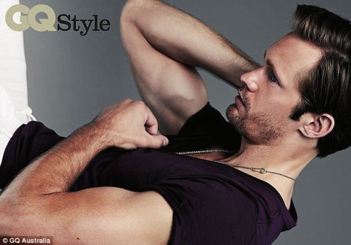 Alexander Skarsgard - Page 2 Tumblr_m9nvzexiD41qa6niwo1_500