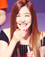 [FANYISM] [VER 8] Eye Smile(¯`'•.¸ Hoàng Mĩ Anh ¸.•'´¯) ♫ ♪ ♥ Tiffany Hwang ♫ ♪ ♥ Ngơ House - Page 9 Tumblr_m9qqf0Xwwg1qlopyto2_250