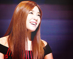 [FANYISM] [VER 8] Eye Smile(¯`'•.¸ Hoàng Mĩ Anh ¸.•'´¯) ♫ ♪ ♥ Tiffany Hwang ♫ ♪ ♥ Ngơ House - Page 9 Tumblr_m9rb2p055L1qb7itvo1_250