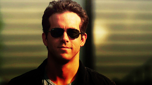 Ryan Reynolds Tumblr_m9tix93x451rxwdufo1_500