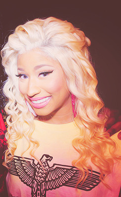 Nicki Minaj Tumblr_mab551e0eq1r1u2quo1_250