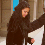 Selena Gomez Tumblr_mad2jb0xPI1rw9dhoo6_250