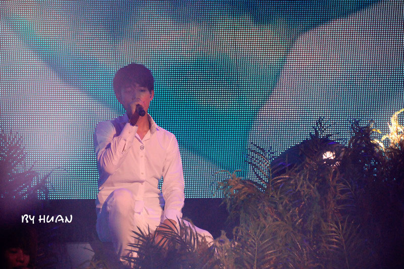 120916 Minho @ SHINee World en Taipei - Dia 2 Tumblr_mag6u0ArnJ1qdtvhxo5_1280