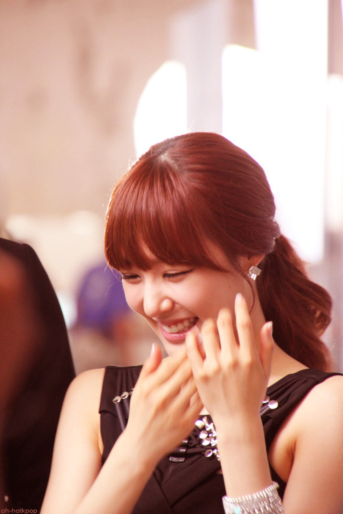 [FANYISM] [VER 7] Eye Smile(¯`'•.¸ Hoàng Mĩ Anh ¸.•'´¯) ♫ ♪ ♥ Tiffany Hwang ♫ ♪ ♥ Ngơ House - Page 28 Tumblr_malbgb85sK1rg0apyo1_500