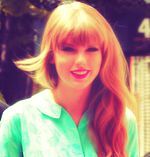 Taylor Swift - Sayfa 5 Tumblr_manqznMRI21rd7f4do5_250