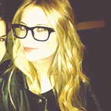 Ashley Benson Tumblr_maoay4F6N11rgvc5ko2_250