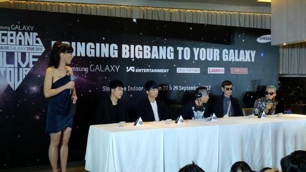 [Pics] Más fotos de Big Bang en “ALIVE Galaxy Tour 2012: Singapur” - Conferencia de Prensa Tumblr_mb100okNEu1rt0v7do1_1280
