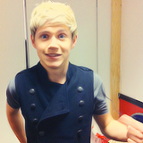 Niall Horan  Tumblr_mb4dujlGzL1rw9dhoo4_250